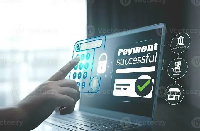 بعد از پرداخت موفق چه چیزی در فاکتور ثبت می‌شود؟